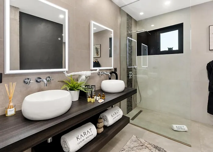 Karat Serendibida * Costa Adeje (Tenerife)