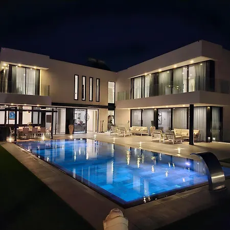 Villa Karat Serendibida *